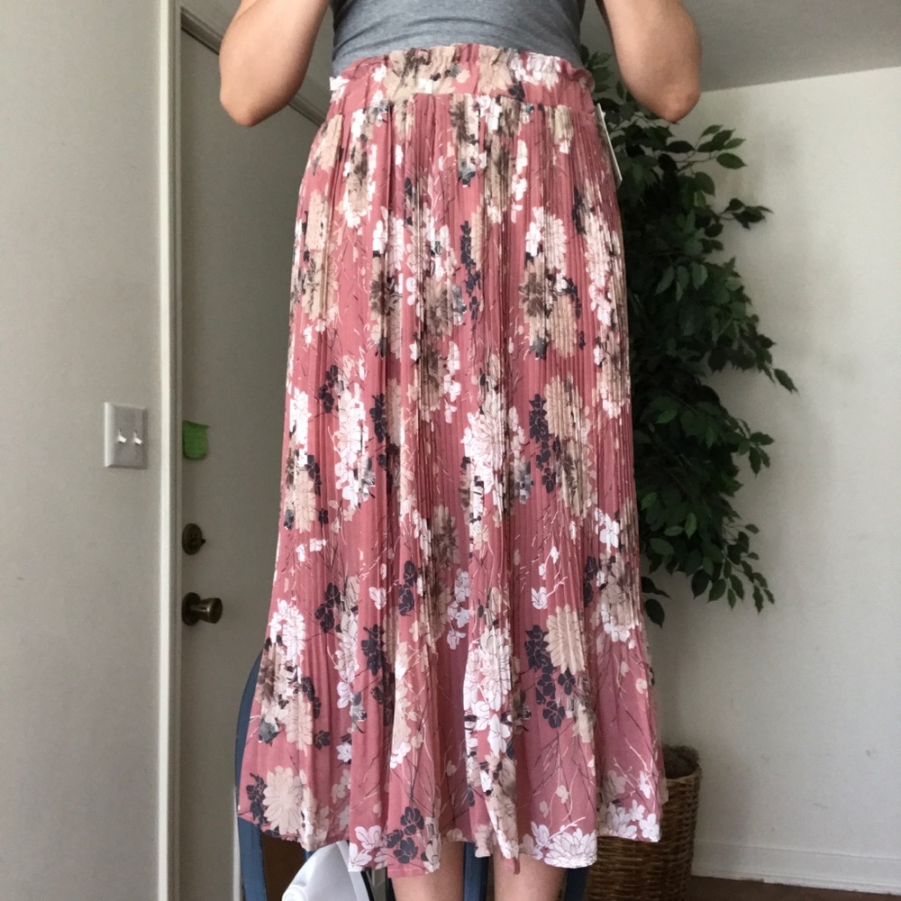 Simplee dusty blush midi skirt